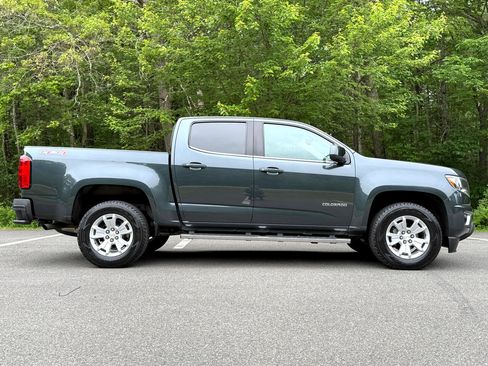 Used 2018 Chevrolet Colorado LT w/ LT Convenience Package image 5