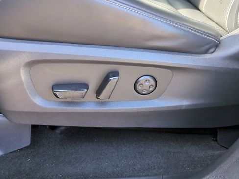 Used 2023 INFINITI QX60 Luxe w/ Cargo Package image 12