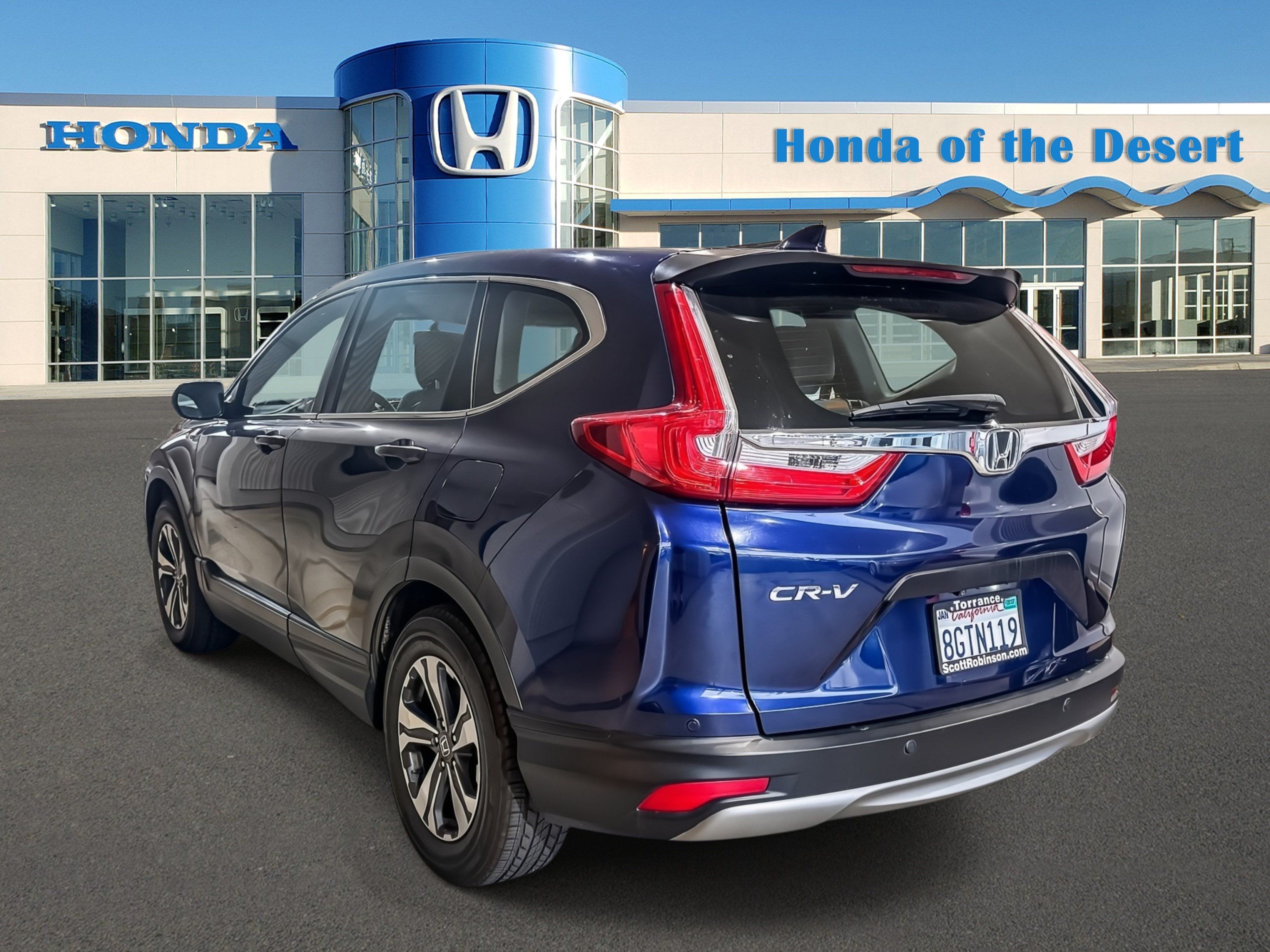 Used 2019 Honda CR-V LX image 3