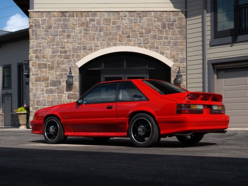 Used 1993 Ford Mustang Cobra RWD image 4