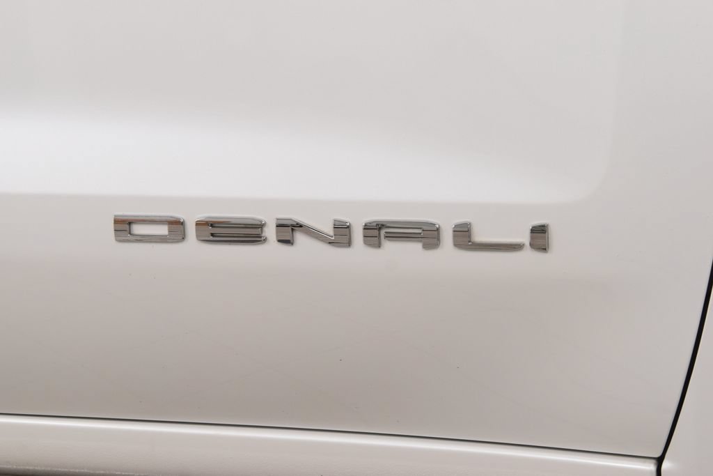 Used 2024 GMC Sierra 1500 Denali w/ Denali Reserve Package AWD/4WD image 17