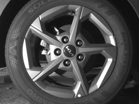 Used 2025 Kia K4 FWD image 15