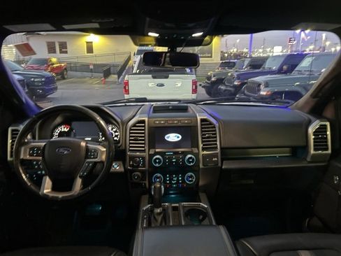 Used 2020 Ford F150 Platinum w/ Equipment Group 701A Luxury image 11