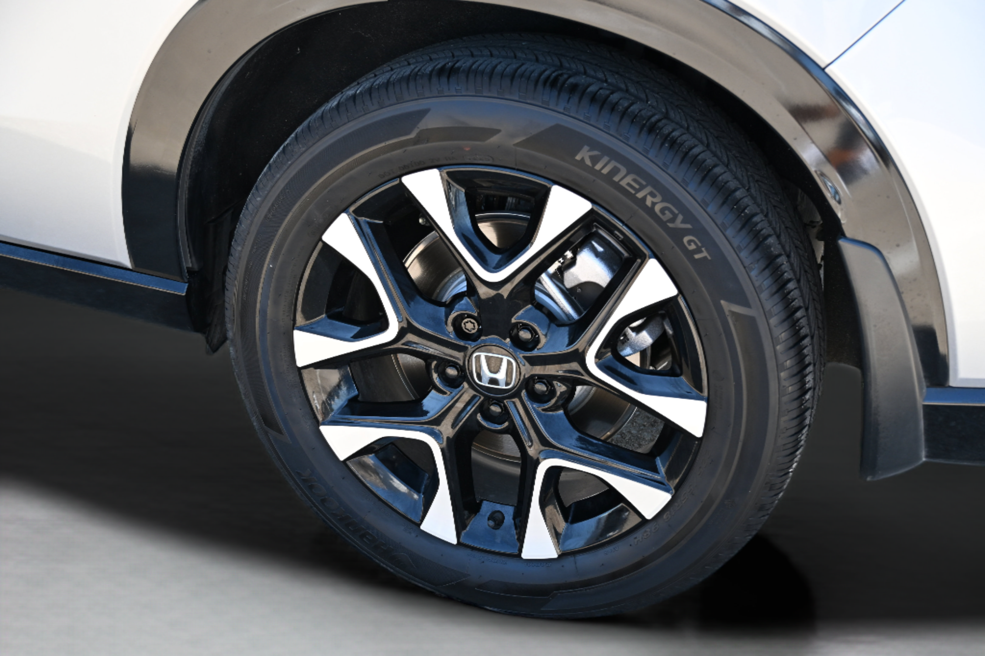 Certified 2026 Honda HR-V EX-L image 28