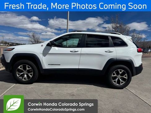 Used 2014 Jeep Cherokee Trailhawk w/ Leather Interior Group image 7