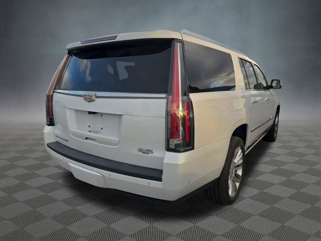 Used 2020 Cadillac Escalade ESV Platinum AWD/4WD image 6
