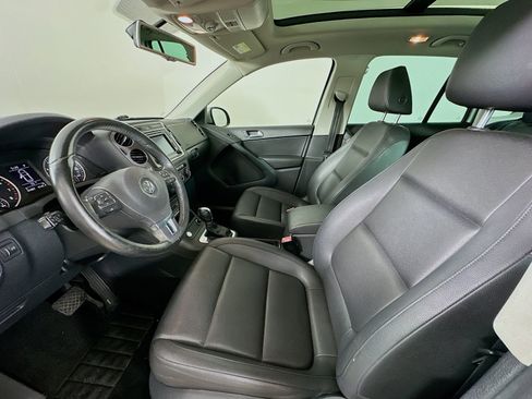 Used 2016 Volkswagen Tiguan SE AWD/4WD image 21