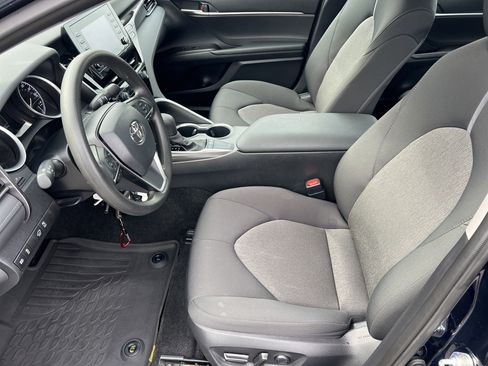 Certified 2022 Toyota Camry LE image 19