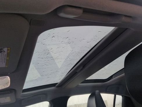 Certified 2025 Toyota Prius image 14