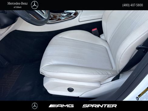 Used 2019 Mercedes-Benz E 300 4MATIC image 15