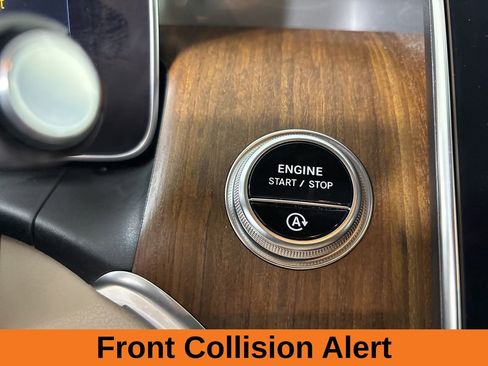 Used 2023 Mercedes-Benz GLC 300 4MATIC image 16