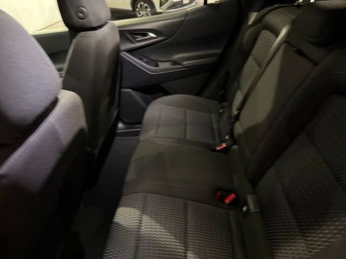 Used 2025 Chevrolet Equinox LT FWD image 30