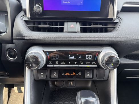 Used 2023 Toyota RAV4 XLE w/ XLE Grade Weather Package AWD/4WD image 21
