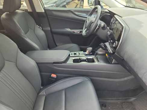 Certified 2026 Lexus NX 350 AWD w/ Accessory Package (2T) image 19