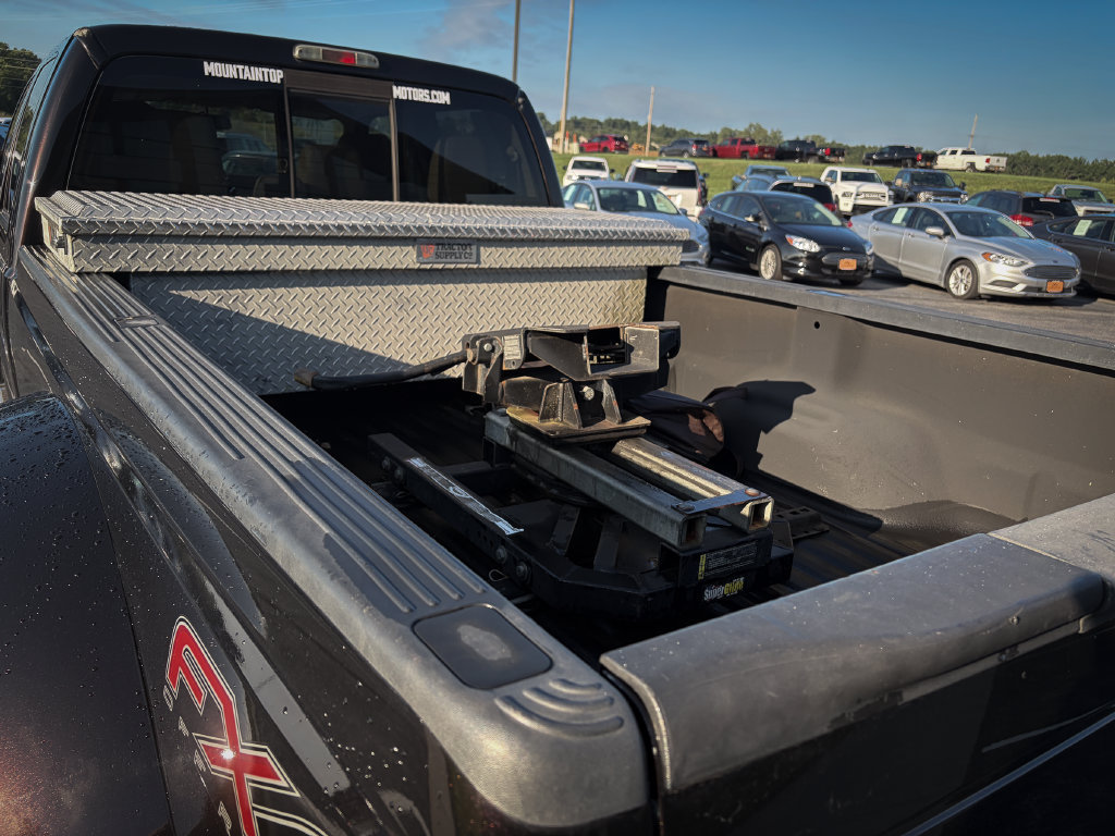 Used 2013 Ford F350 Lariat w/ Lariat Ultimate Pkg AWD/4WD image 19