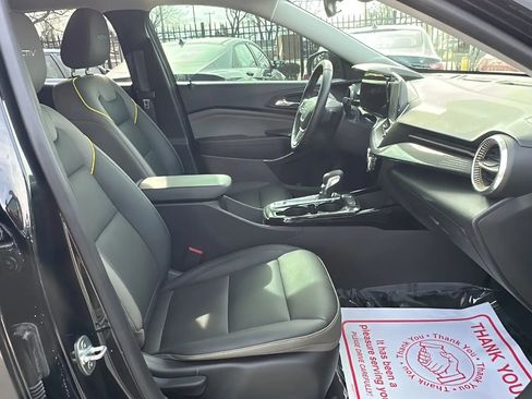 Used 2024 Chevrolet Trax ACTIV w/ Driver Confidence Package image 19