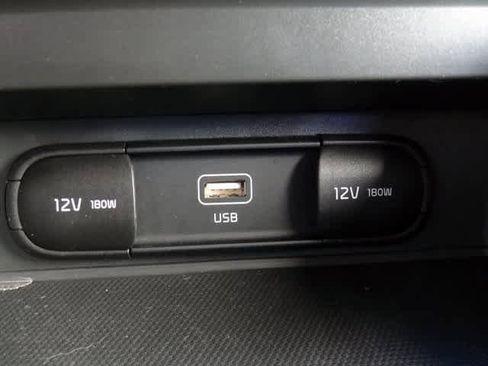 Used 2023 Kia Soul LX w/ LX Technology Package image 25