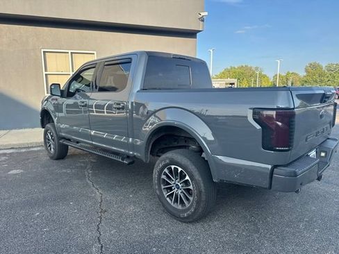 Used 2018 Ford F150 XLT w/ Equipment Group 302A Luxury AWD/4WD image 16