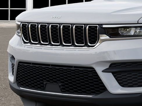 New 2026 Jeep Grand Cherokee Laredo X image 11