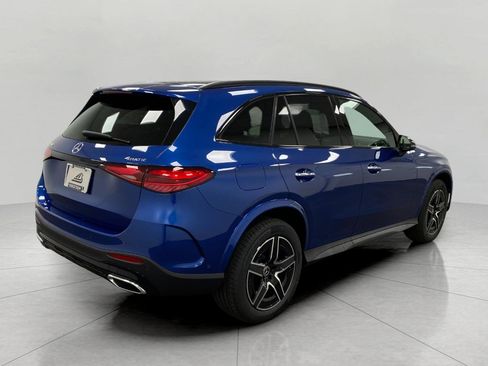New 2026 Mercedes-Benz GLC 300 4MATIC image 3