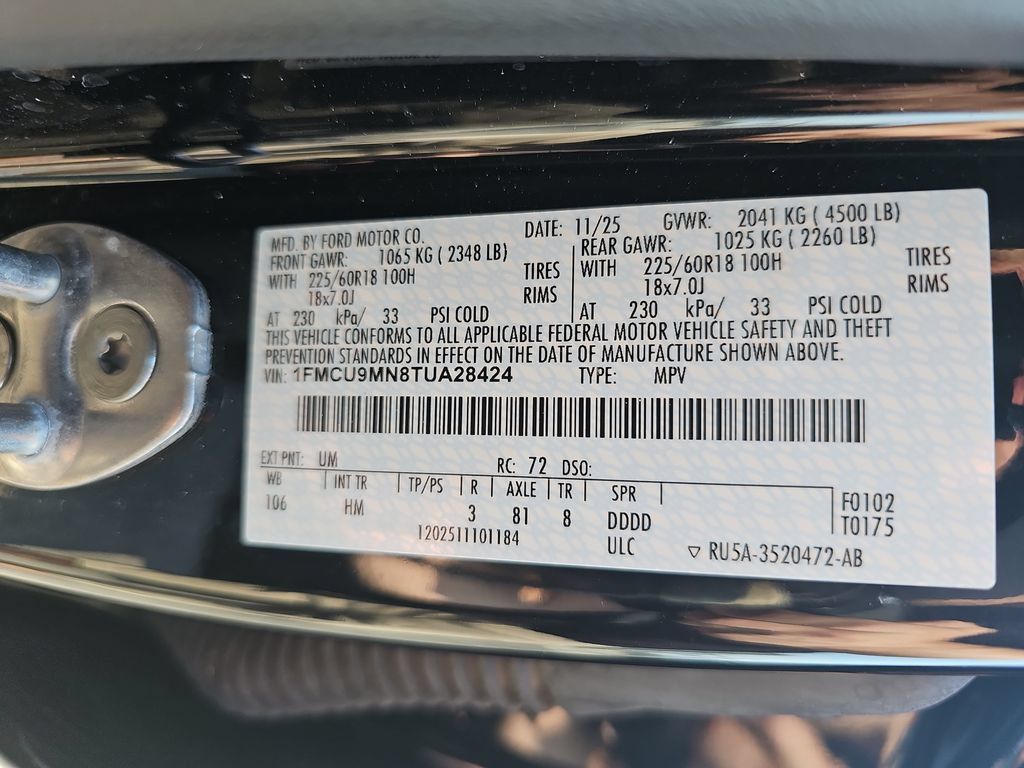 Used 2026 Ford Escape ST-Line AWD/4WD image 34
