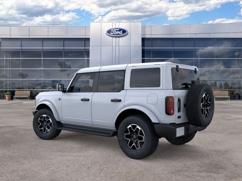 New 2026 Ford Bronco Outer Banks AWD/4WD image 4