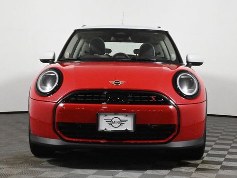 Certified 2025 MINI Cooper S image 10