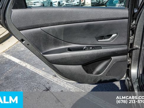 Used 2024 Hyundai Elantra SEL FWD image 49