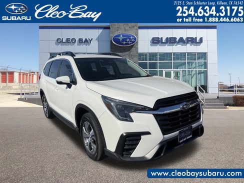 Used 2023 Subaru Ascent Premium w/ Convenience Package image 1