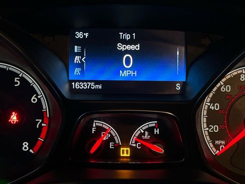 Used 2017 Ford Focus ST image 26