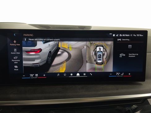 Used 2026 BMW X7 xDrive40i image 26