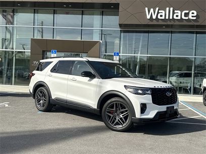 Used 2025 Ford Explorer ST-Line w/ Premium Package