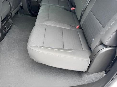 Used 2022 Chevrolet Silverado 1500 Custom AWD/4WD image 9