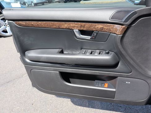 Used 2004 Audi S4 Sedan AWD/4WD image 36