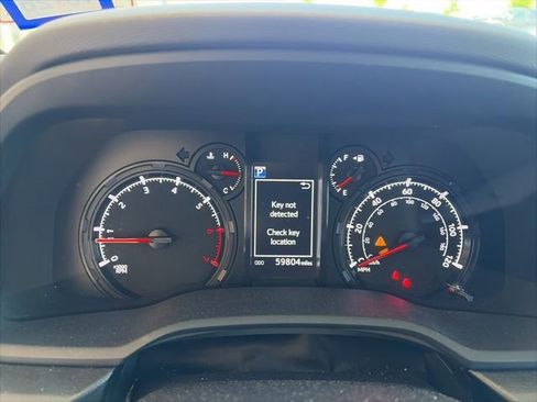 Used 2023 Toyota 4Runner SR5 Premium w/ Moonroof Package RWD image 15