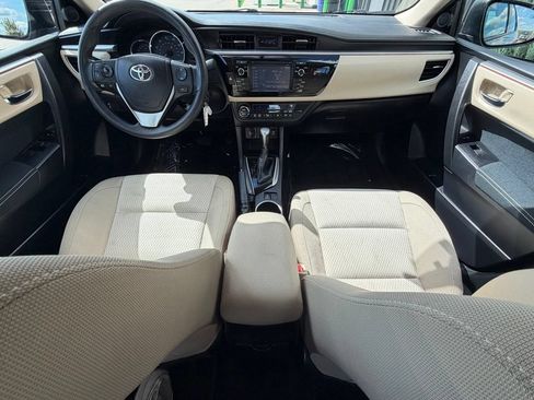 Used 2016 Toyota Corolla LE FWD image 12