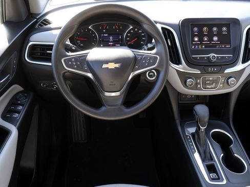 Used 2024 Chevrolet Equinox LS w/ LS Convenience Package image 14