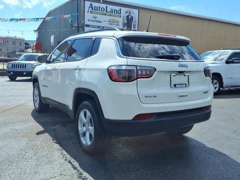 Used 2020 Jeep Compass Latitude w/ Cold Weather Group AWD/4WD image 6