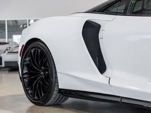 Used 2023 McLaren GT image 42
