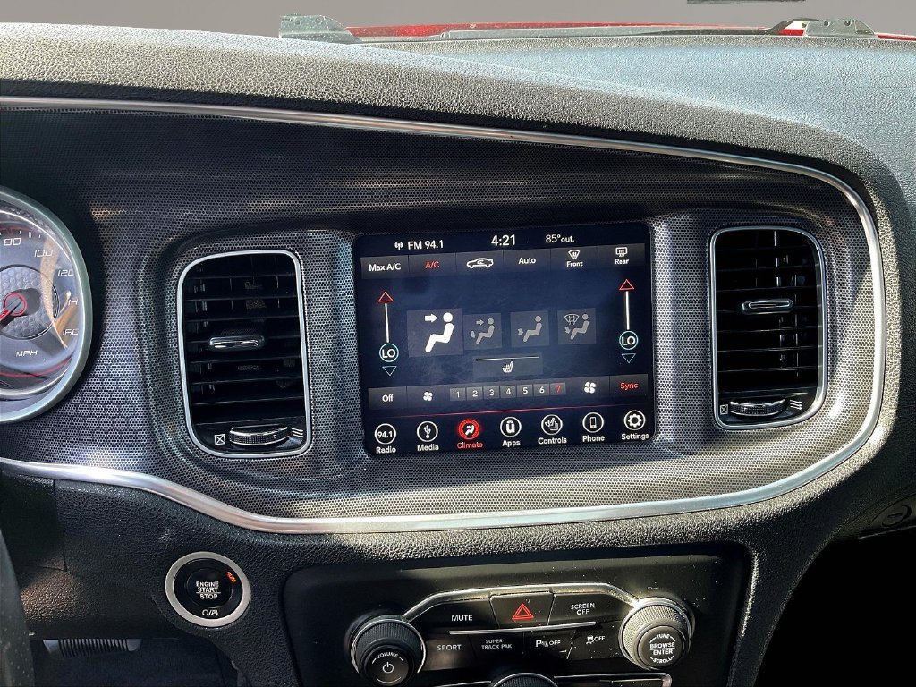 Used 2018 Dodge Charger R/T RWD image 12