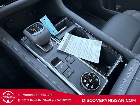New 2026 Nissan Pathfinder SL w/ SL Premium Package (P04) AWD/4WD image 20