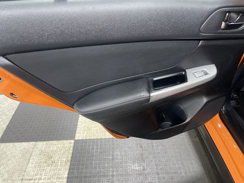 Used 2015 Subaru Crosstrek 2.0i Premium w/ Moonroof Package image 15