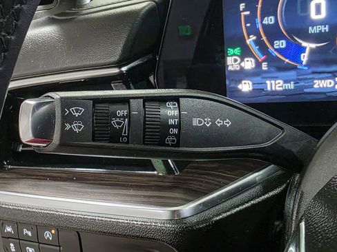 Certified 2025 Chevrolet Tahoe LS AWD/4WD image 36