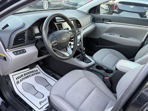 Used 2019 Hyundai Elantra Sedan FWD image 7