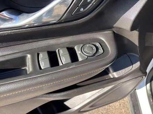 Used 2019 GMC Terrain SLT image 13