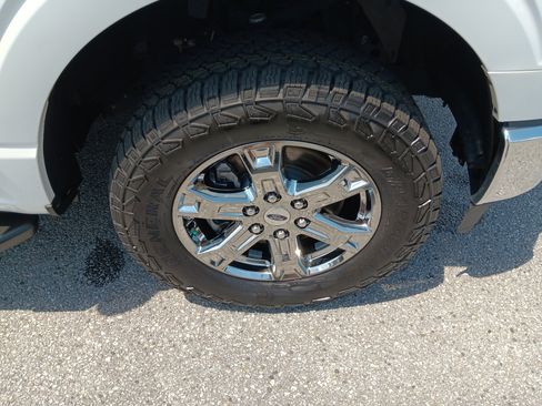 Used 2023 Ford F150 XLT w/ Equipment Group 302A High AWD/4WD image 7