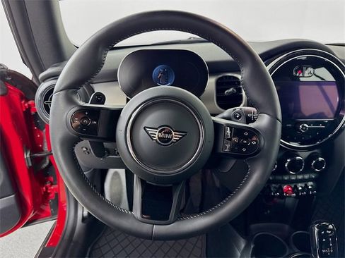 Used 2024 MINI Cooper S image 12