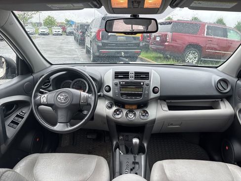 Used 2010 Toyota RAV4 Limited AWD/4WD image 20