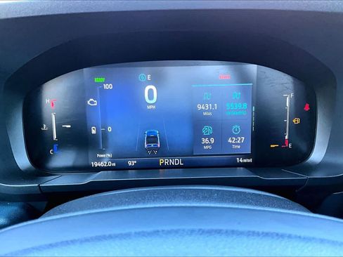 Used 2025 Ford Maverick XLT FWD image 45