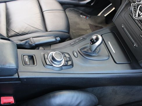 Used 2009 BMW M3 Convertible RWD image 6
